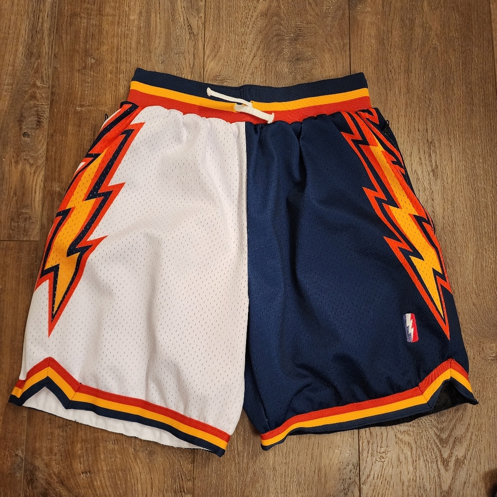 Collect + Select Shorts Lightning Bolt Golden State Warriors Basketball size L